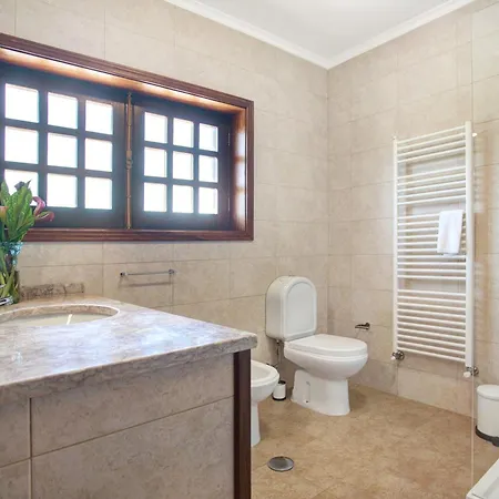 Casa Greenside Of Sea מירה